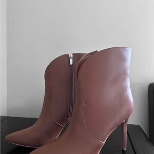 Nine West Brown Heeled Boots